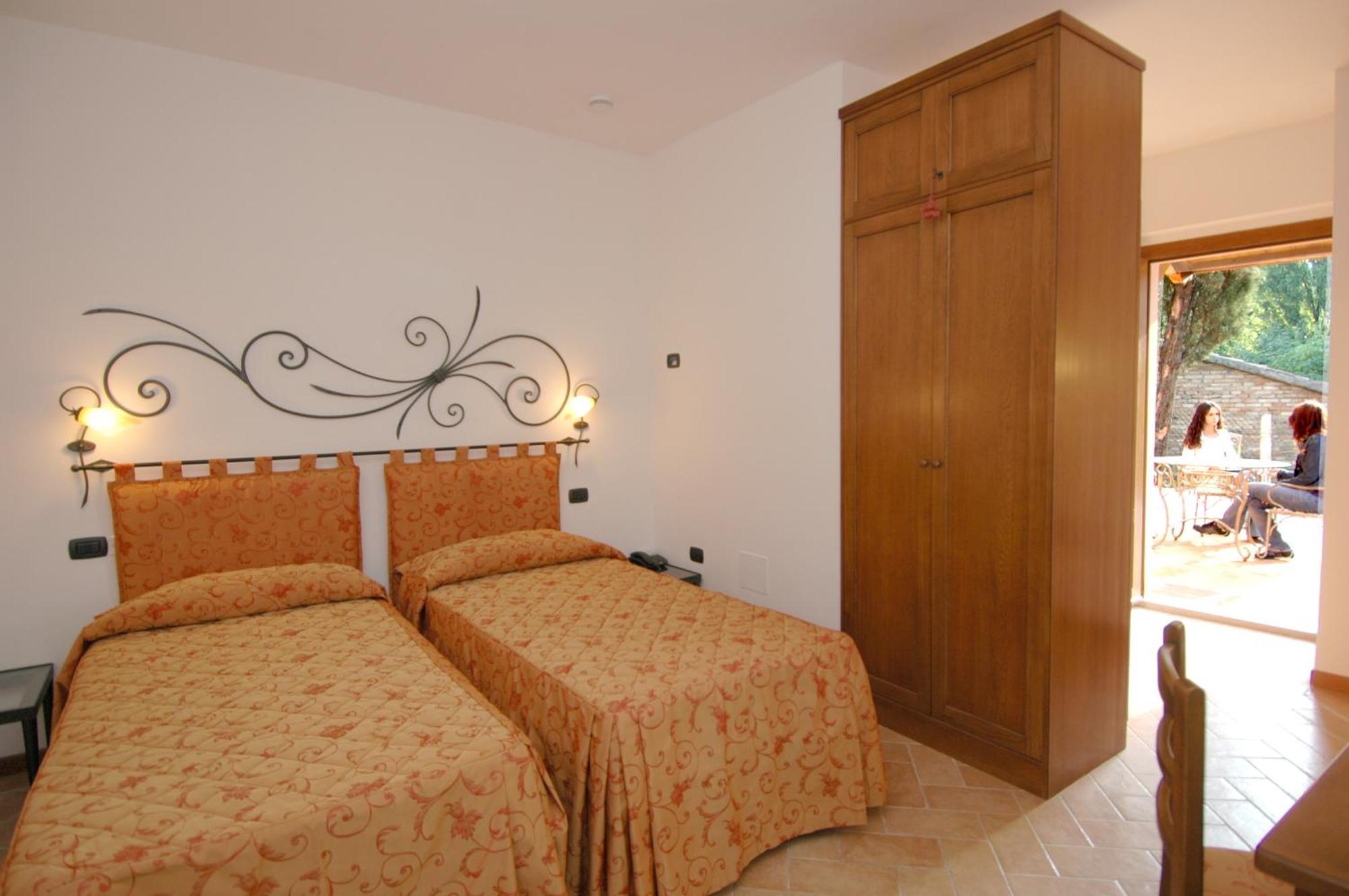 Colleverde Country House & Spa Urbino Exterior photo